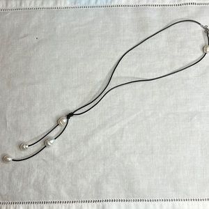 Leather and pearl necklace